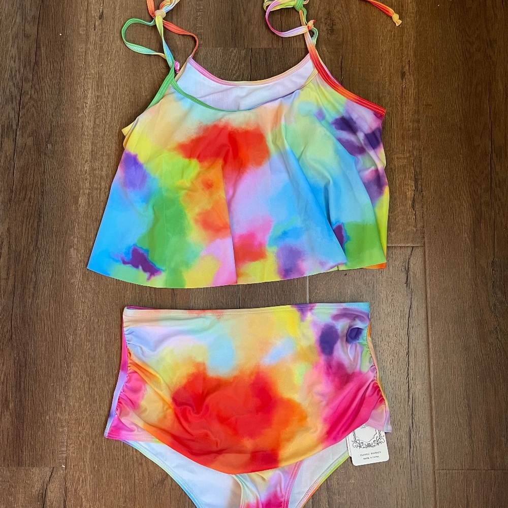 Medium swim wear